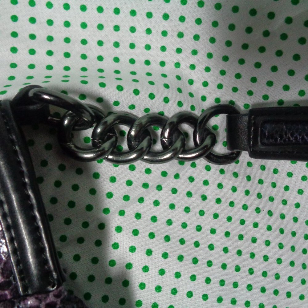 Relisted Simply Vera Vera Wang multicolor Y2K purse - Picture 8 of 8